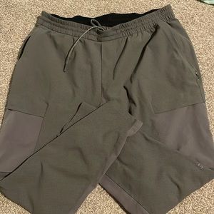 Lululemon pants